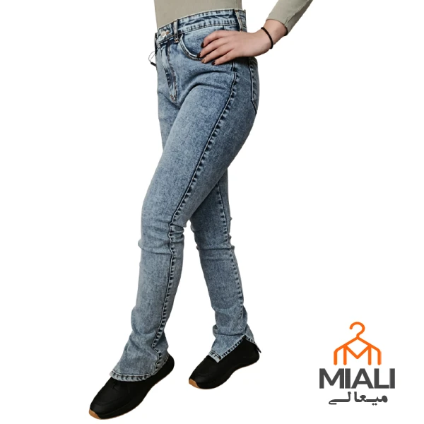 شلوار جین بوتکات چاک دار